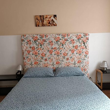 Affittacamere , Rooms Near Trastevere Station Rom Exteriör bild